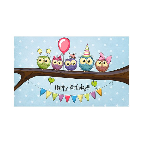 پادری کودک مدل جغدها در جشن تولد