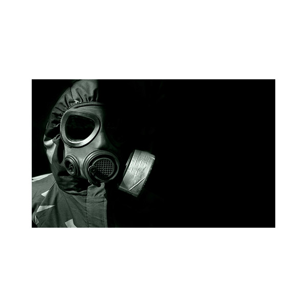 پادری نوجوان مدل ماسک شیمیایی