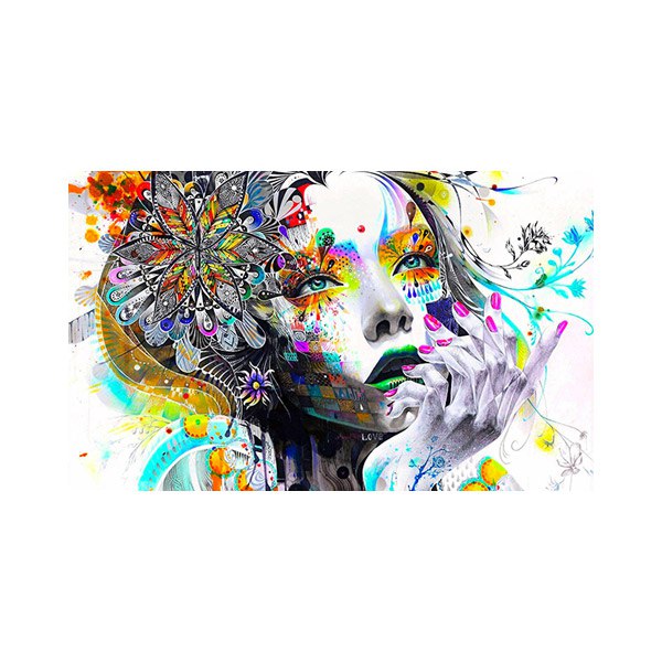 پادری نوجوان مدل فرشته ای به نام دختر