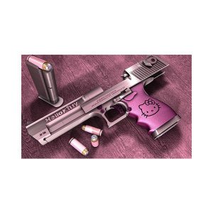 پادری نوجوان مدل اسلحه سلام کیتی