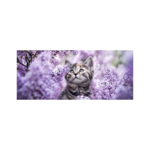 پادری حیوانات مدل گربه در میان یاس هاMA0029