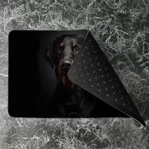 پادری حیوانات مدل تمام رخ زیبای یک سگ MA0093